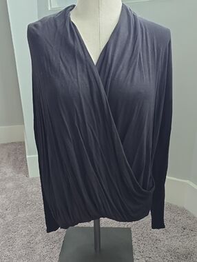 21 Saints Black Draped Wrap-Front Women's Top Size Small